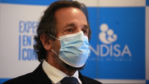 Subsecretario de Redes Asistenciales: 'Menores de 39 años superan a los mayores de 70 en UCI'