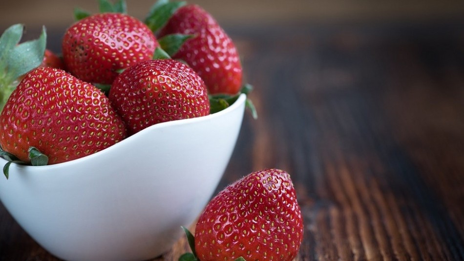 Estas son las cinco frutas que te ayudarán a adelgazar de manera rápida
