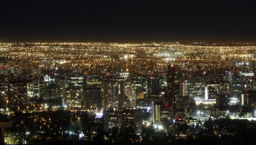 Usuarios de redes sociales reportan fuerte 'explosión' en Santiago