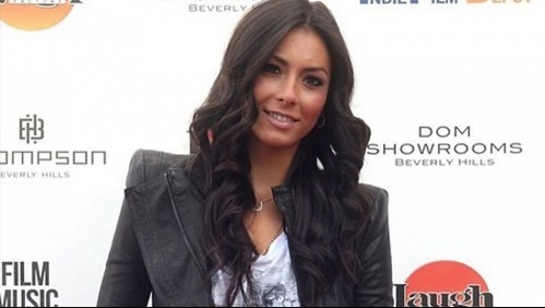 'No me dejes morir': modelo queda cuadripléjica por comerse un pretzel de mantequilla de maní