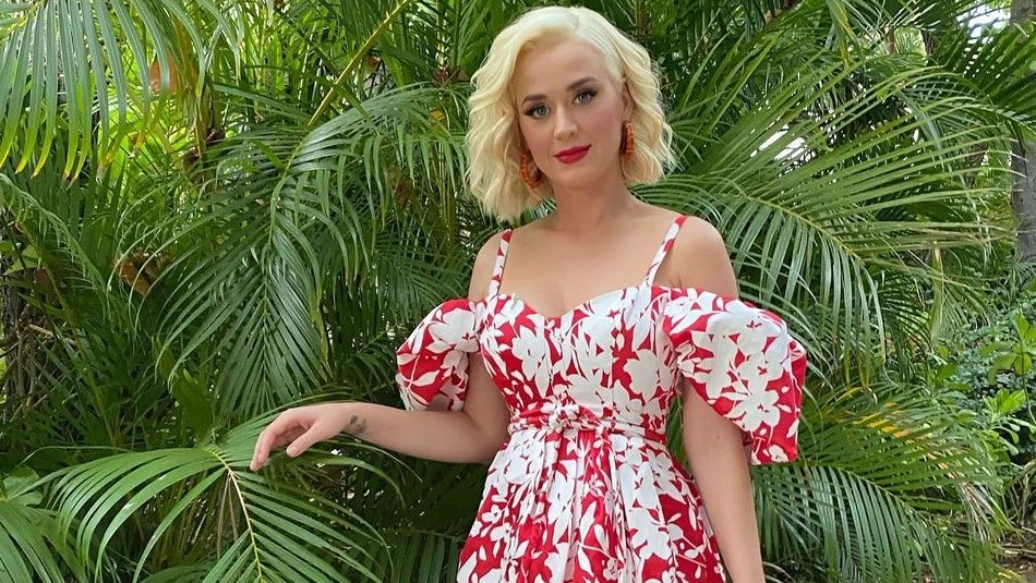 Este es el nuevo look de Katy Perry con el que hizo delirar a sus fans Este es el nuevo look de Katy Perry con el que hizo delirar a sus fans