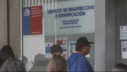 Avanza tramitación de proyecto que autoriza poner el apellido materno en primer lugar