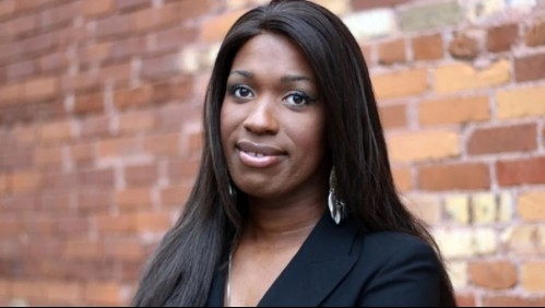 Mujer trans ingresa a cárcel para hombres y es violada por reos y guardias