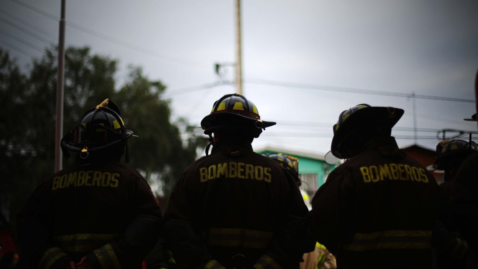 Tragedia en Antofagasta: Dueño de Radio Atlanta falleció tras caer de antena de comunicaciones Tragedia en Antofagasta: Dueño de Radio Atlanta falleció tras caer de antena de comunicaciones