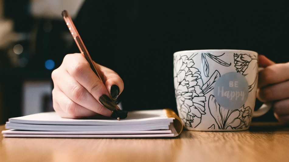 ¿Qué dice tu letra de ti? La forma de escribir podría revelar personalidades y enfermedades ¿Qué dice tu letra de ti? La forma de escribir podría revelar personalidades y enfermedades
