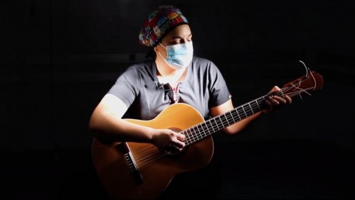 Doctora crea emotivo himno para motivar a sus compañeros en la lucha contra el coronavirus