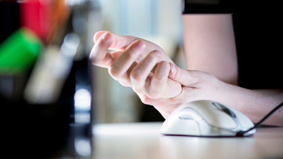 manos Cómo mantener las manos sanas y en forma: Revisa los ejercicios que puedes hacer