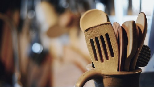 Lo que puedes y lo que no debes hacer para desinfectar los utensilios de madera de tu cocina