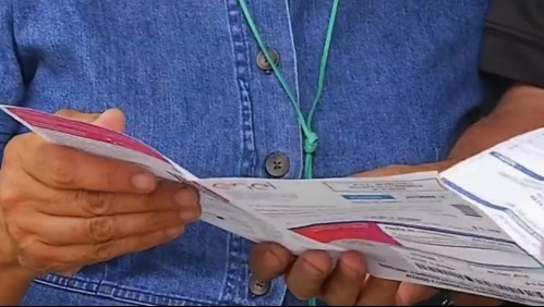 '¿Cómo no me voy a angustiar con estas deudas?': Piden extender el no corte de servicios básicos