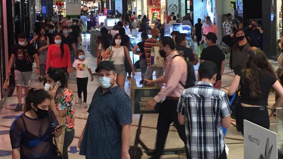 Así funcionarán los malls en las comunas que salieron de Cuarentena Así funcionarán los malls en las comunas que salieron de Cuarentena