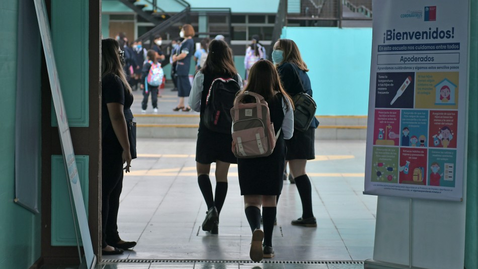 Estas son las comunas que pueden volver a clases presenciales tras salir de Cuarentena Estas son las comunas que pueden volver a clases presenciales tras salir de Cuarentena