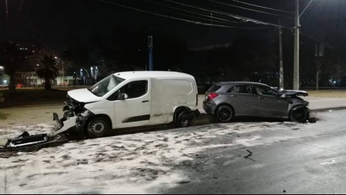 Persecución policial termina con delincuentes provocando un choque múltiple en San Miguel