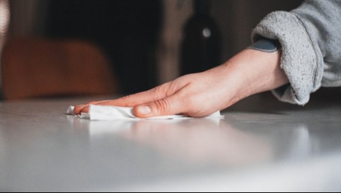 Covid 19: Experto asegura que desinfectar superficies 'no sirve para nada'