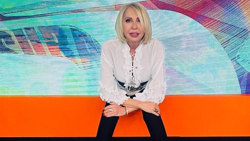 Laura Bozzo a sus 68 años muestra una faceta que no conocías: ¡Ahora es una bailarina! Laura Bozzo a sus 68 años muestra una faceta que no conocías: ¡Ahora es una bailarina!