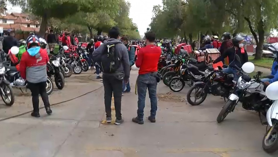 delivery-penalolen Trabajadores del delivery se manifiestan en Estadio Nacional por repartidor asesinado
