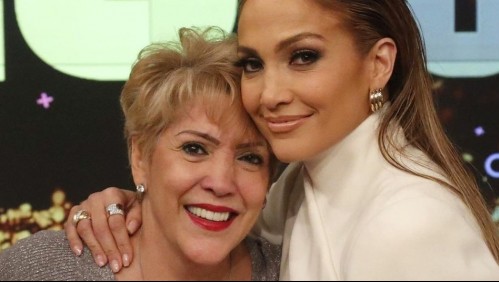 Así se roba el show la mamá de Jennifer Lopez en el escenario: Confirma que también canta