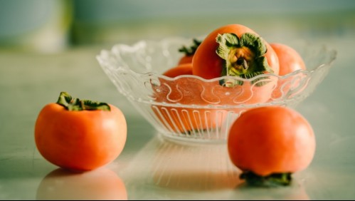 Caquis en otoño: Las mejores propiedades de esta fruta estacional