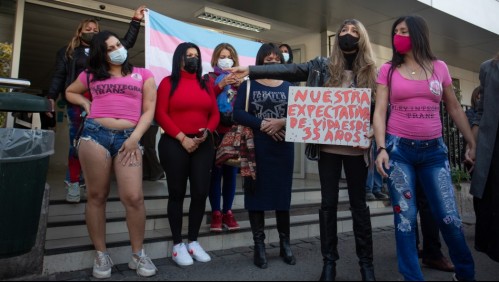 Joven mujer trans en riesgo vital tras ataque con perdigones: 'Le tiraron a matar'