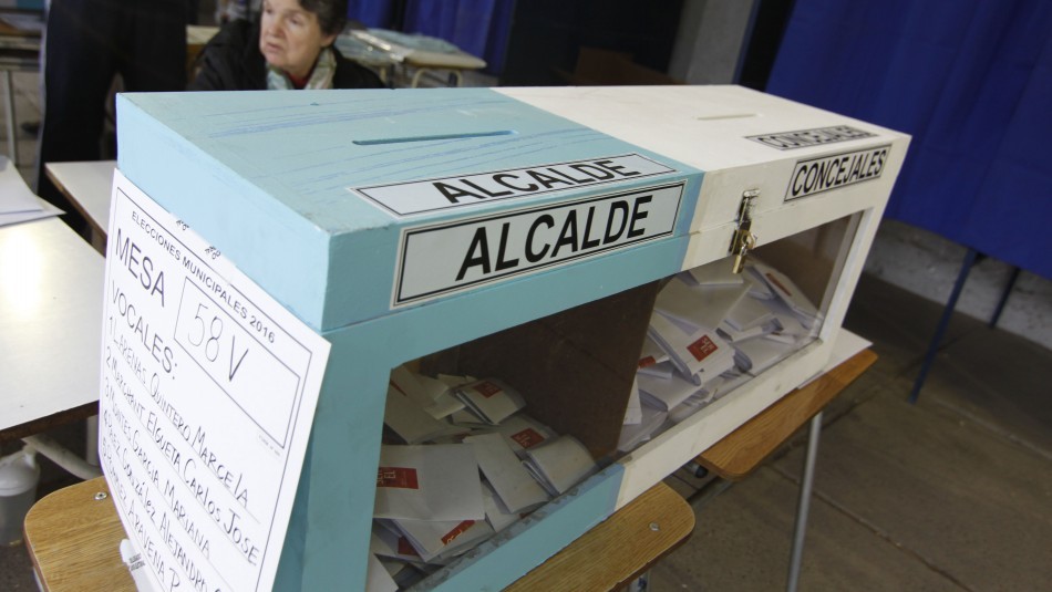 urna-votacion-mayo-horarios Elecciones del 15 y 16 de mayo: ¿Cuáles son los horarios para ir a votar?