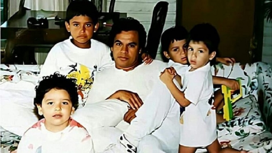 Los hijos de Juan Gabriel: Esto ha sido de sus vidas tras la muerte de Los hijos de Juan Gabriel: Esto ha sido de sus vidas tras la muerte de