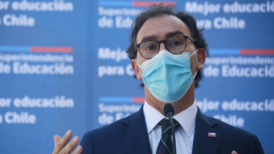raul-figueroa. Ministro de Educación: