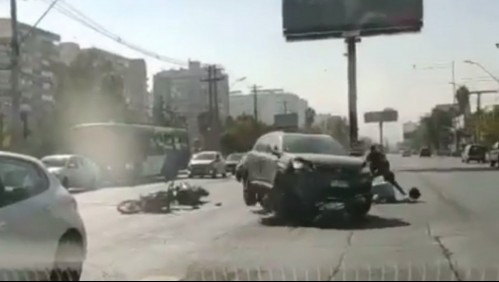 Video capta a conductor aplastando motocicleta: Asegura que lo habían amenazado de muerte