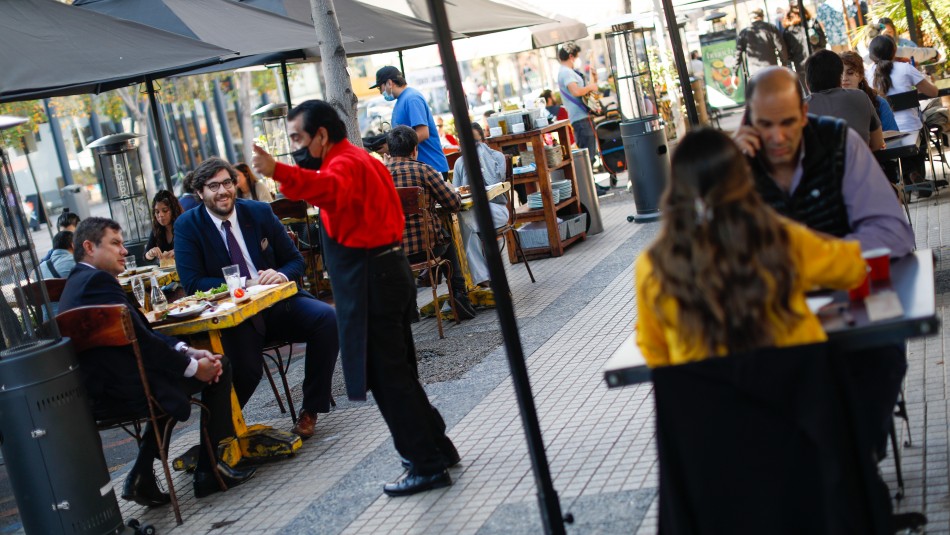 Locales comerciales ofrecen descuentos para clientes vacunados Locales comerciales ofrecen descuentos para clientes vacunados
