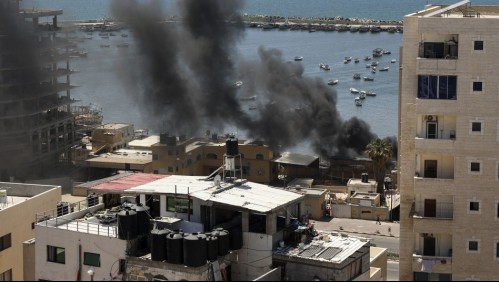 Israel bombardea Gaza por aire y con artillería en escalada militar que suma más de 120 muertos