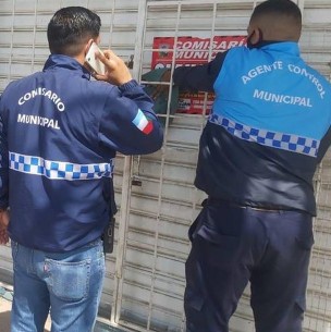 Fingían vender mariscos y en realidad manejaban un prostíbulo clandestino Fingían vender mariscos y en realidad manejaban un prostíbulo clandestino