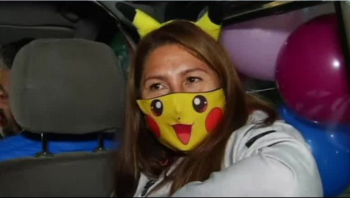 Tía Pikachu celebra en Plaza Italia: 'El triunfo es para los jóvenes que nos hicieron despertar'