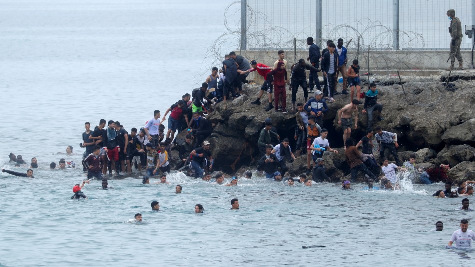 crisis-migratoria-en-espana. España envió de vuelta a Marruecos a 2.700 de los migrantes que entraron en Ceuta