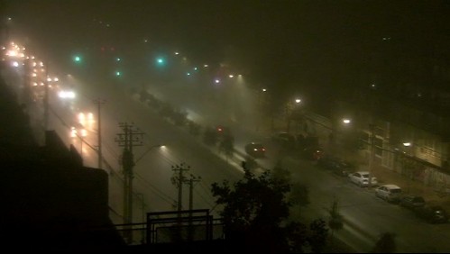 Con una densa niebla amanecieron algunas comunas de la Región Metropolitana