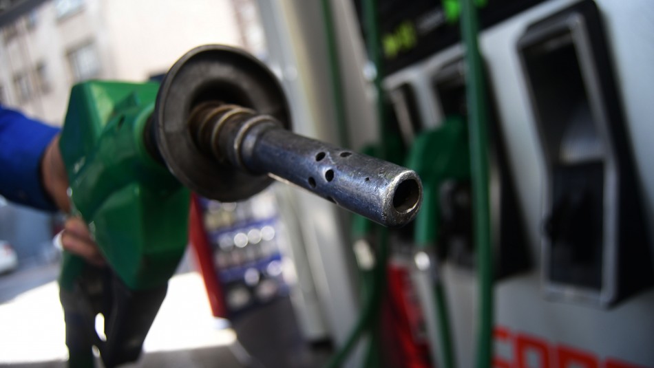 Parafina barata y gas conveniente: Conoce dónde encontrar el precio más bajo en tu comuna Parafina barata y gas conveniente: Conoce dónde encontrar el precio más bajo en tu comuna