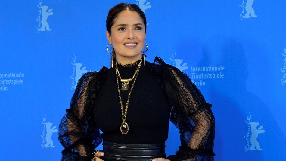 Salma Hayek confiesa que estuvo cerca de morir por coronavirus Salma Hayek confiesa que estuvo cerca de morir por coronavirus