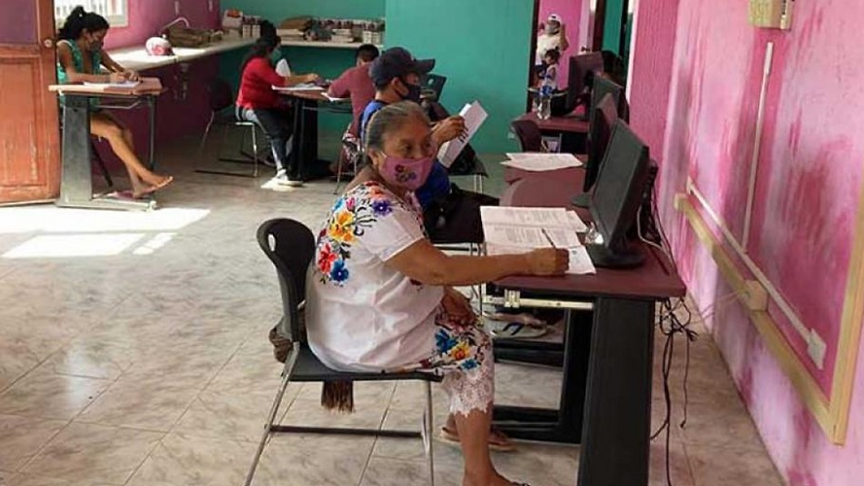 Abuelita presenta su último examen para aprobar la primaria a los 71 años: Se hace viral Abuelita presenta su último examen para aprobar la primaria a los 71 años: Se hace viral