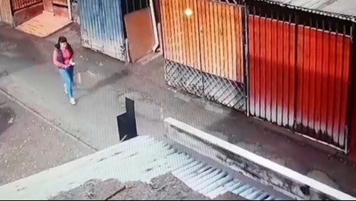 Cámaras captan a adolescente de San Bernardo momentos antes de desaparecer