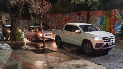 Funcionario del Ejército frustra encerrona en Recoleta: Hay un delincuente herido y detenido