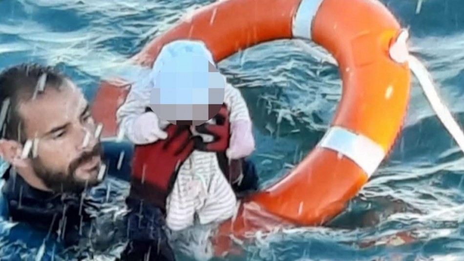 rescatista-espanol-salvo-a-bebe-migrante-de-morir-ahogado