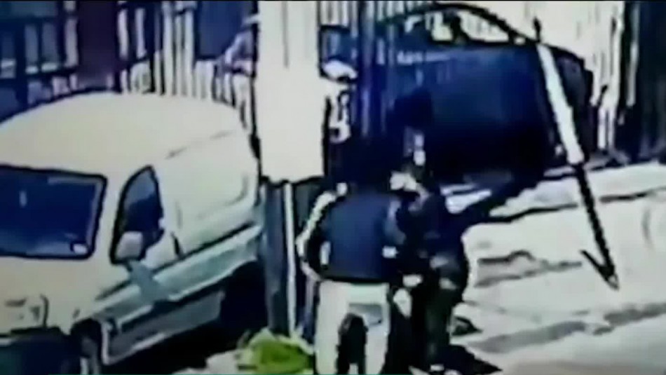 Desbaratan violenta banda que asaltaba a la salida de los bancos Desbaratan violenta banda que asaltaba a la salida de los bancos