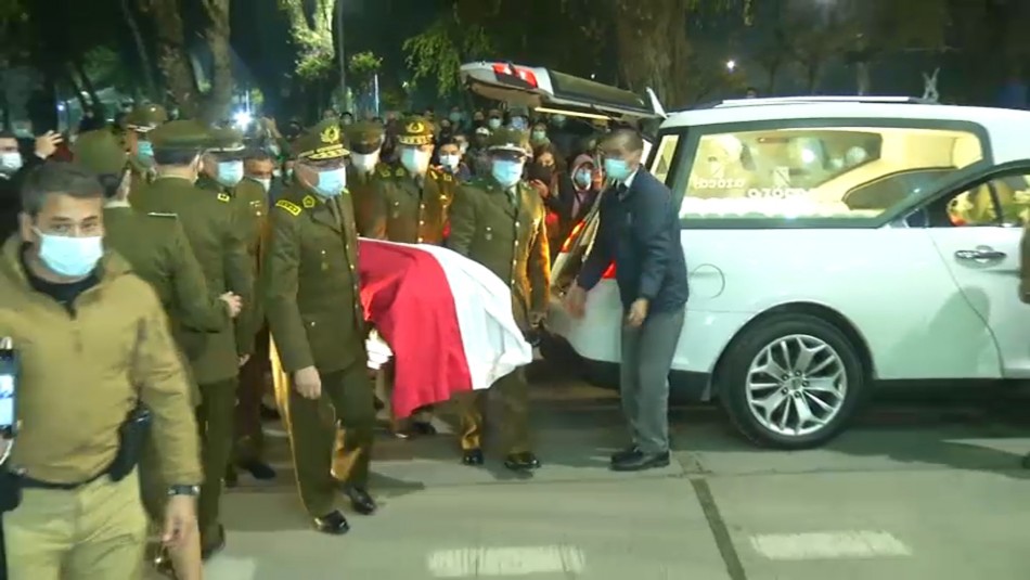 Carabinero asesinado en Collipulli es recibido con homenajes en Quillón Carabinero asesinado en Collipulli es recibido con homenajes en Quillón