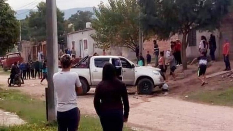 Adolescente atropelló y mató a un niño de tres años en Argentina Adolescente atropelló y mató a un niño de tres años en Argentina
