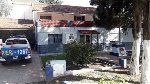 Joven de 15 años dispara contra su mamá, hiere a hermano y se enfrenta a tiros con la policía