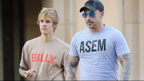 El papá de Justin Bieber muestra sus músculos en Instagram y usa los pantalones como su hijo