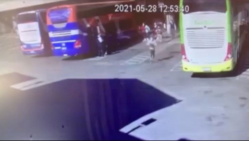 Menor es detenido tras robar más de $36 millones en lanzazo en terminal de buses