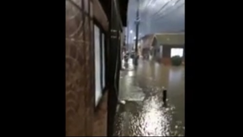 Múltiples inundaciones en Lota debido a sistema frontal