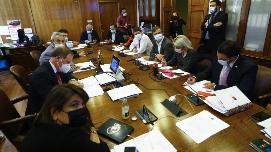 ife-universal IFE Universal: Proyecto se vota este miércoles en comisión de la Cámara