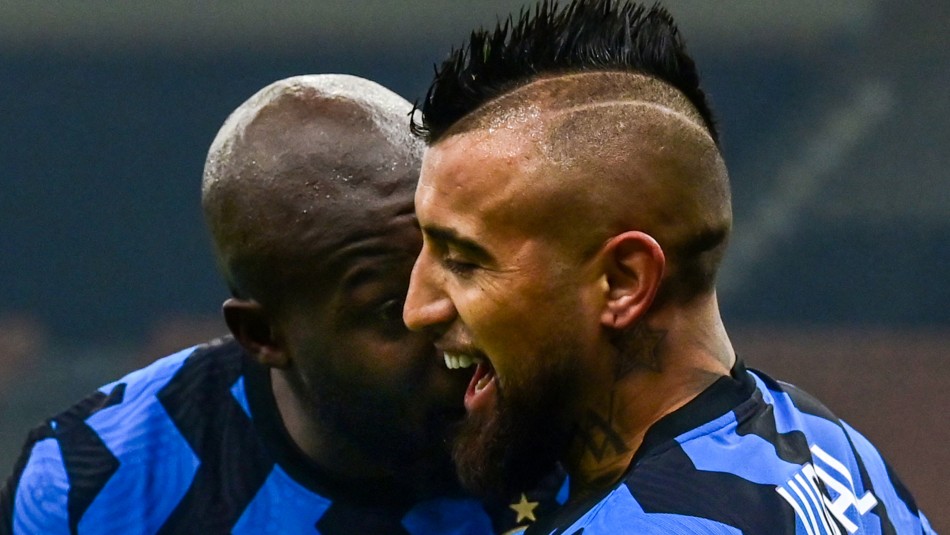 arturo-vidal Un grande de México inició contactos para fichar a Arturo Vidal
