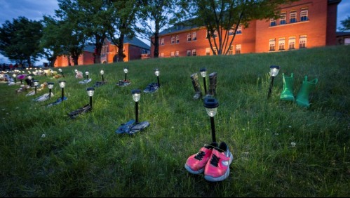 Exigen investigar 'tumbas sin nombre' de 215 niños en un pensionado religioso en Canadá