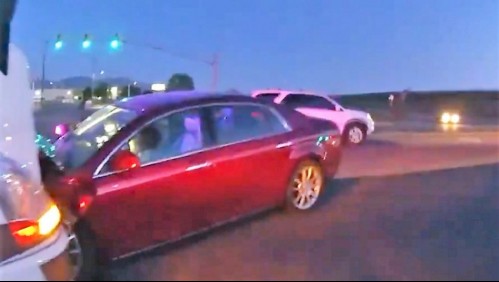 Niña de 9 años 'le roba' el auto a su padre para ir a la playa con su hermana de 4 años