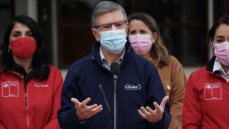 Polémica por participación de Lavín en actividad de Gobierno: Contraloría espera denuncias Polémica por participación de Lavín en actividad de Gobierno: Contraloría espera denuncias